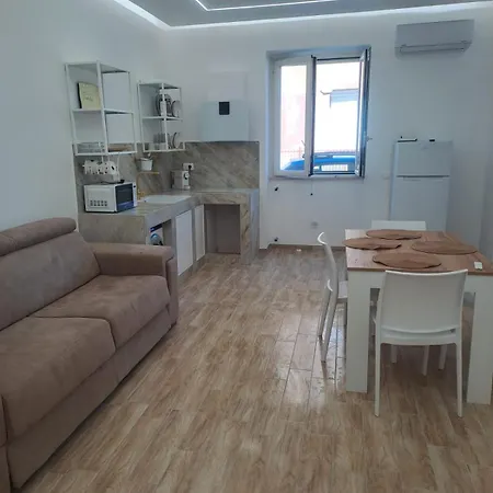 Rossella Silver House * Минтурно