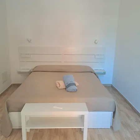 Rossella Silver House Минтурно