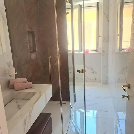 Апартаменты Rossella Silver House